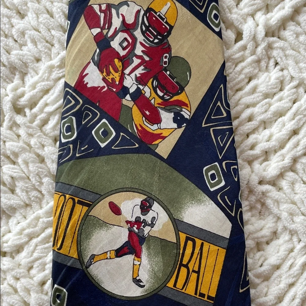 Vintage Men's Football Themed Wide Tie - Blue and Red